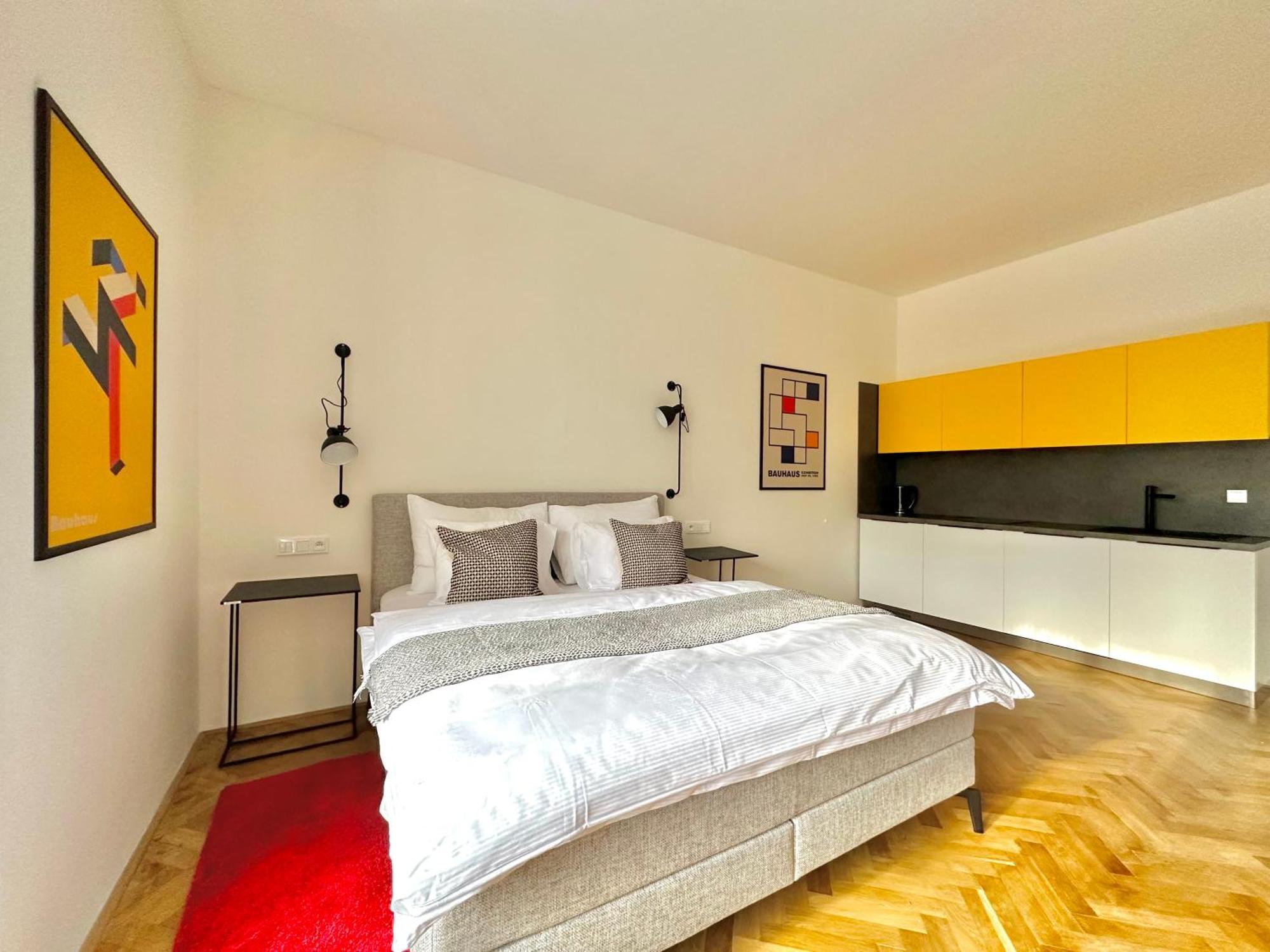 Botanique Rooms With Sauna By Homester برنو المظهر الخارجي الصورة